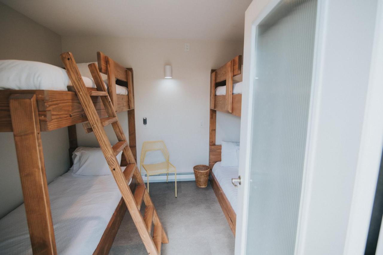 Meier Lake Resort Wasilla Bagian luar foto